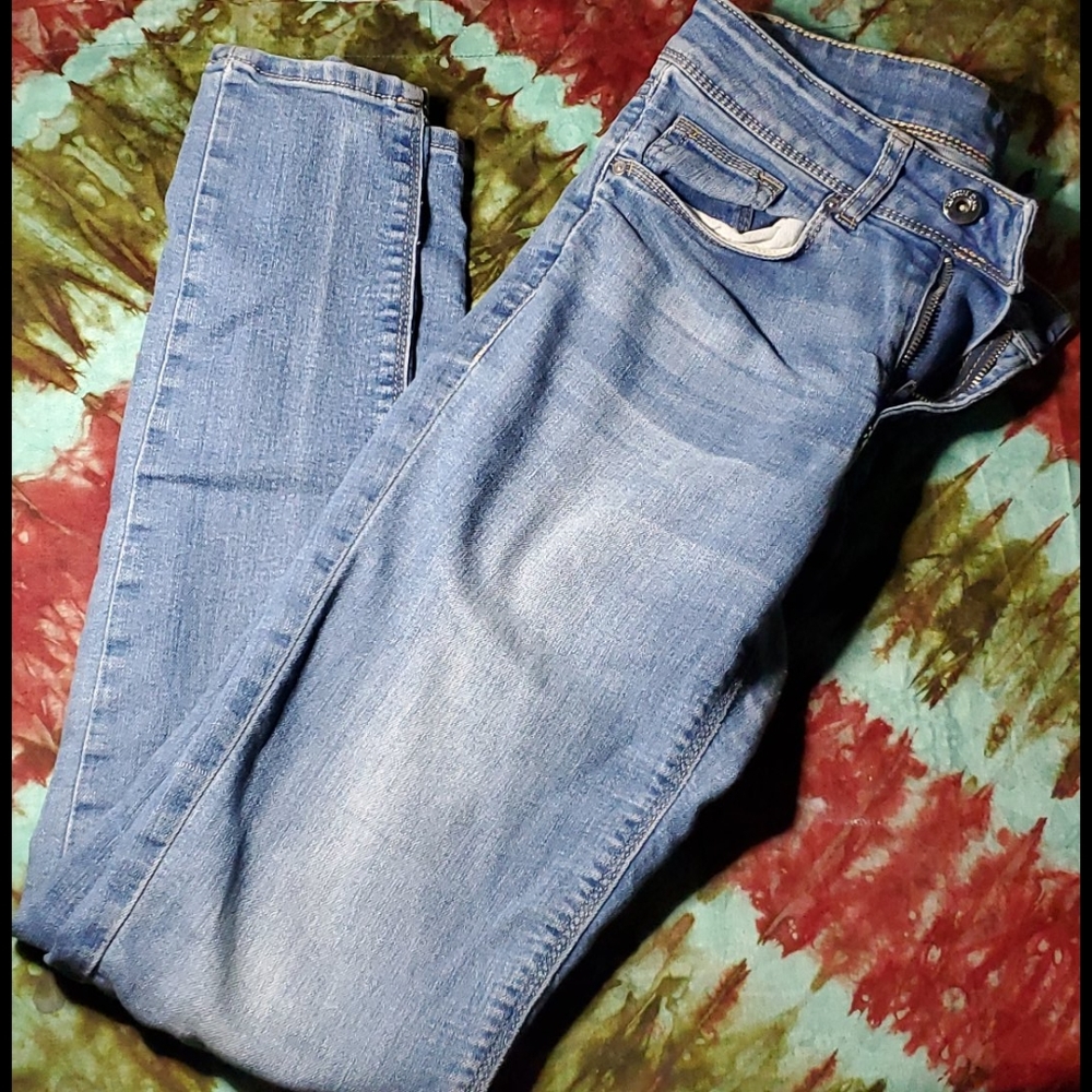 Divided Skinny Jeans